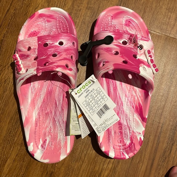 CROCS Shoes - NWT Crocs women’s size 8. men’s size 6. Tie dye hot pink and white.